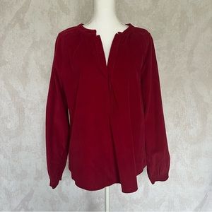 Women’s Red Top with Long Sleeves in Size XXL.
